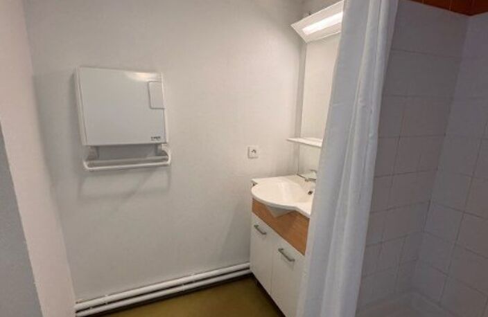 T2 — photo 3
