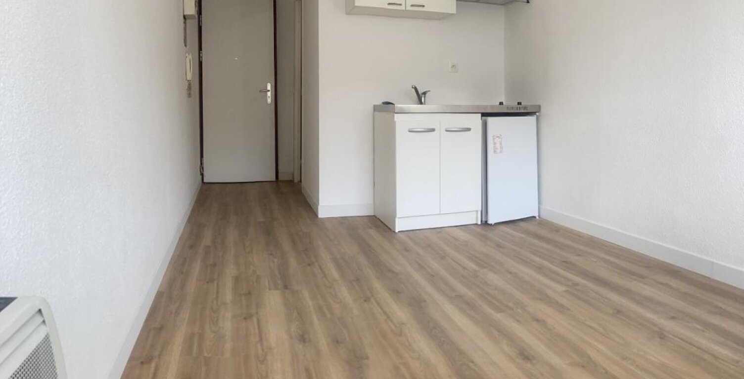 STUDIO BORDEAUX IDEAL ETUDIANT — photo 1