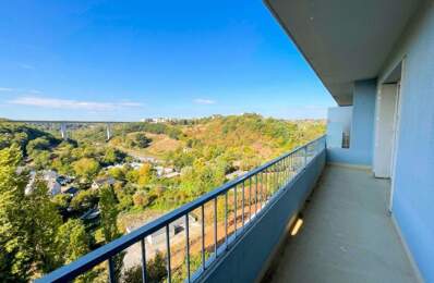 Appartement T3 dernier étage, traversant avec vue imprenable — photo du bien