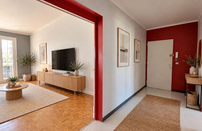 Appartement T4 82 m² – 3 chambres, balcon, garage et parking – Onet-le-Château — photo 3
