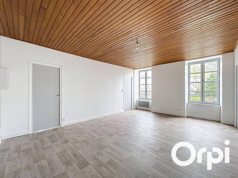 À LOUER – Appartement T3 entièrement rénové — photo 1