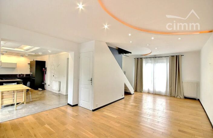 MAISON FAMILIALE 5 CHAMBRES + F2 INDÉPENDANT – — photo 2