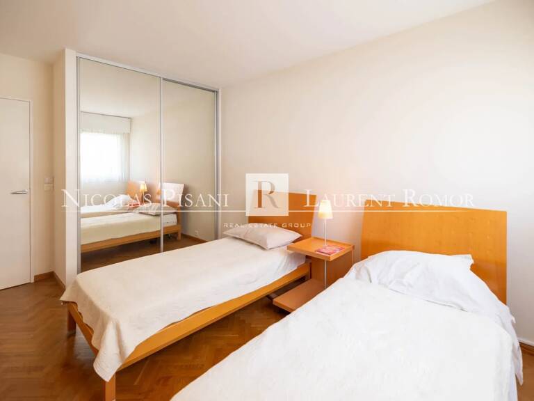 A vendre , Villefranche sur Mer, 3 pièces, vue mer panoramique, — photo 1