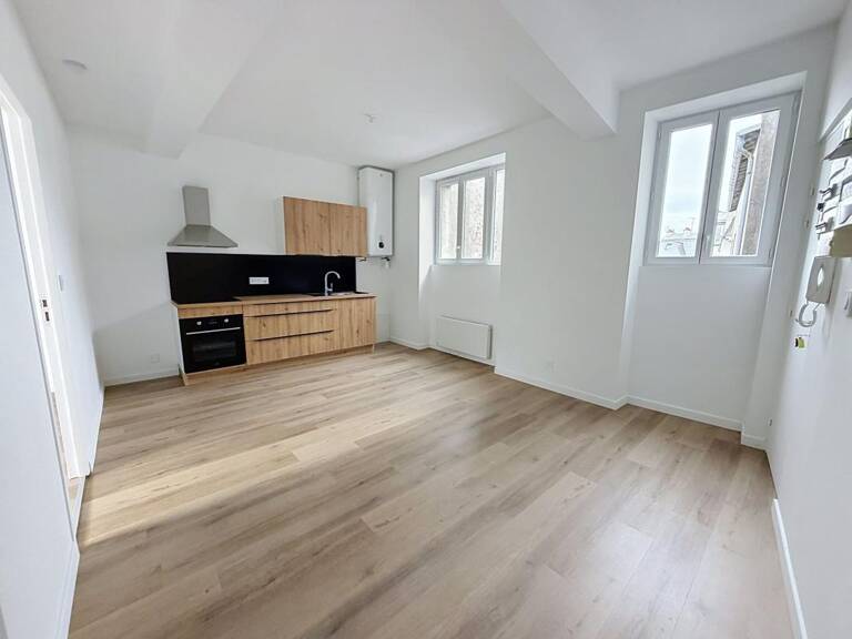 Appartement À Louer — photo 1