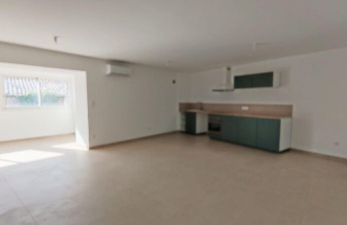 Appartement T3 entièrement rénové – 1er étage -  Roquemaure — photo 4