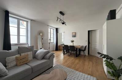 Appartement À Vendre — photo du bien