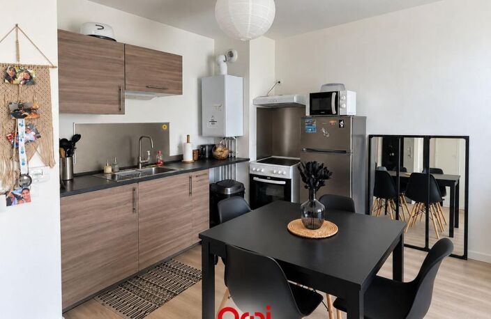 Appartement T2 en rez-de-chaussée avec terrasse et deux stationnements à Angoulins — photo 3
