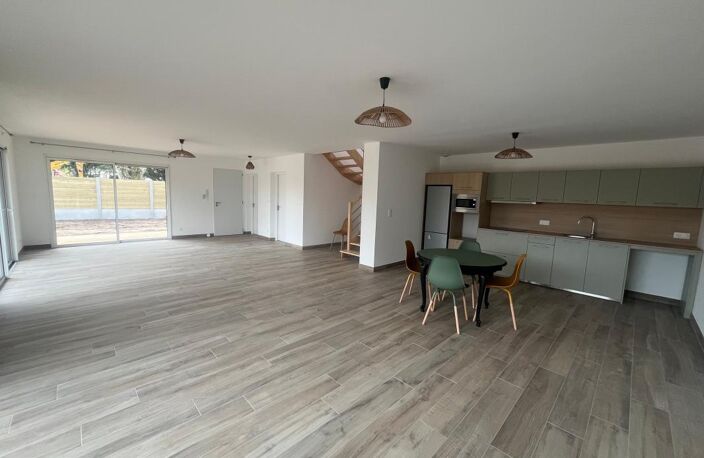 Location – Maison  meublée de standing – Gujan-Mestras (127 m²) — photo 3