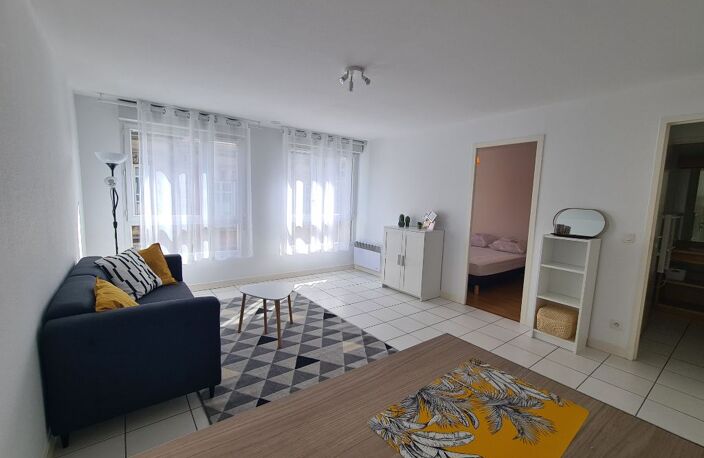 Appartement Bordeaux T2 MEUBLE 38 m2 — photo 2
