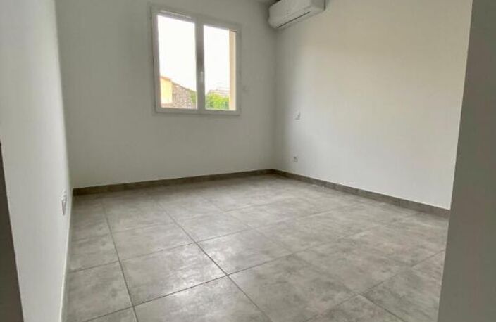 Villa La Calmette 4 pièce(s) 93 m² — photo 5