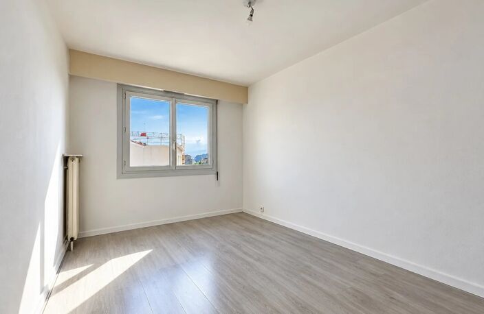 NICE – RIQUIER | 65 m² – 2 BALCONS — photo 3