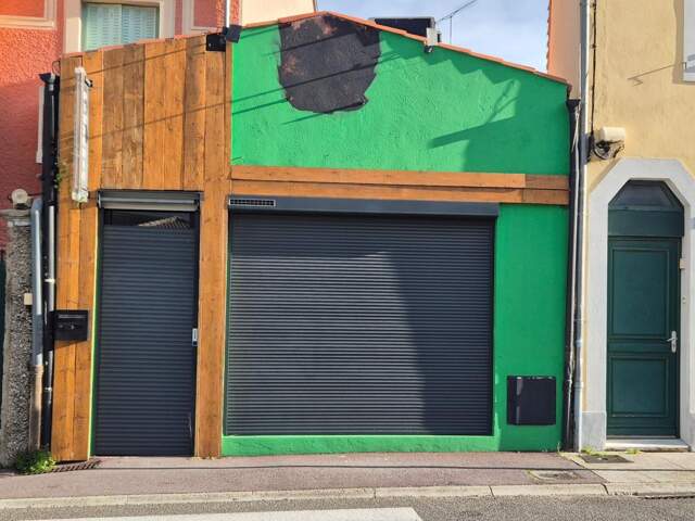 LOCAL COMMERCIAL / BELLE VITRINE — photo du bien