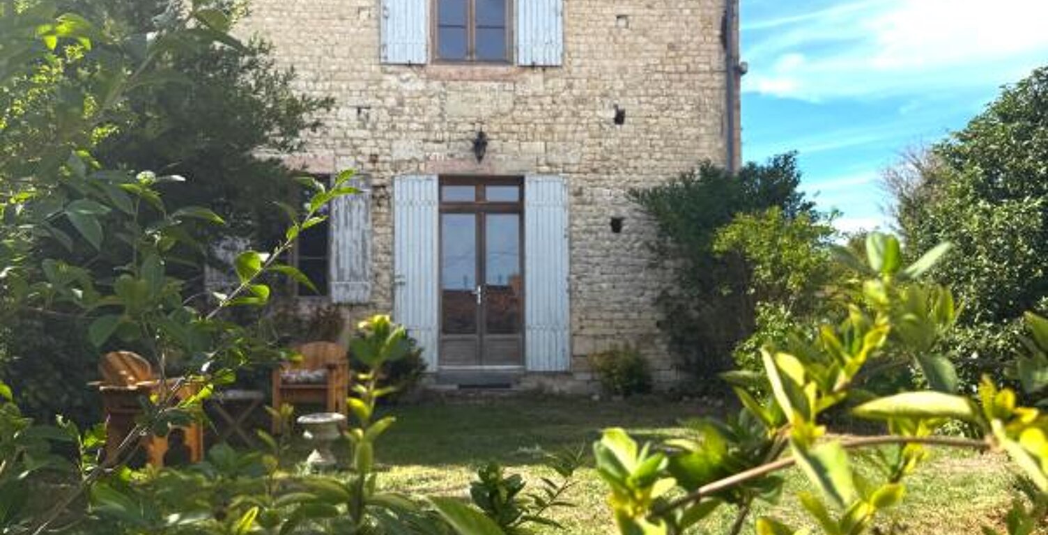 Maison À Vendre — photo 1