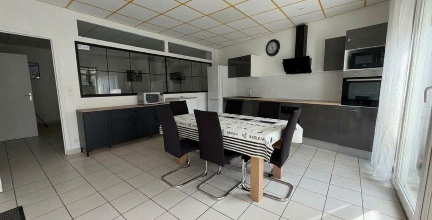 Brest, Rive Gauche maison T8 Idéal investisseur locatif / Colocation — photo 1