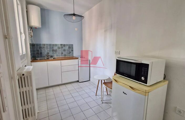 VANVES – Quartier Saint-Rémy – Studio rénové — photo 4