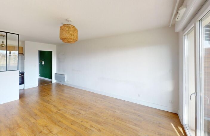TOURNEFEUILLE, T3 de 57 m² avec balcon et parking — photo 3