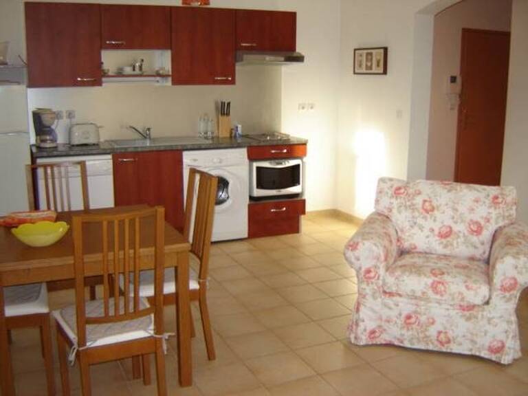 Appartement de 50m2 à louer sur L'Isle-sur-la-Sorgue — photo 1