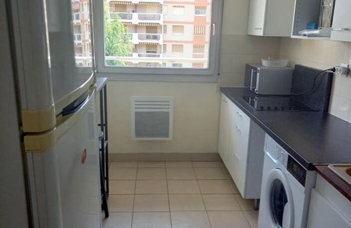 Appartement de 78m2 à louer sur Lyon 06 — photo 2