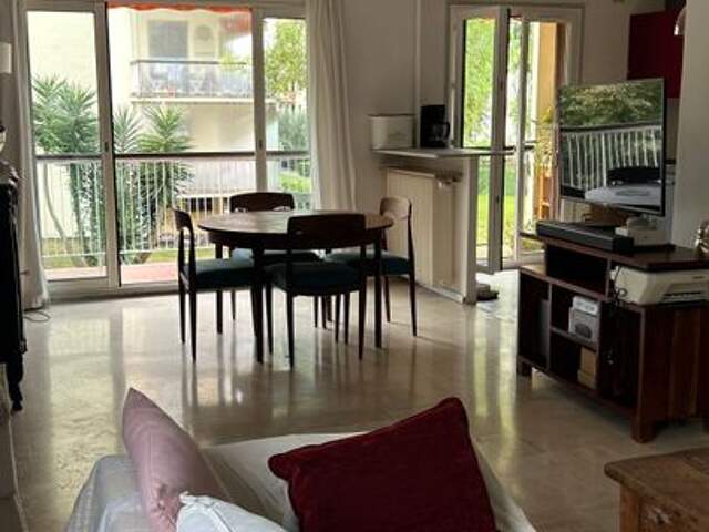 Appartement de 85m2 à louer sur Le Cannet — photo du bien
