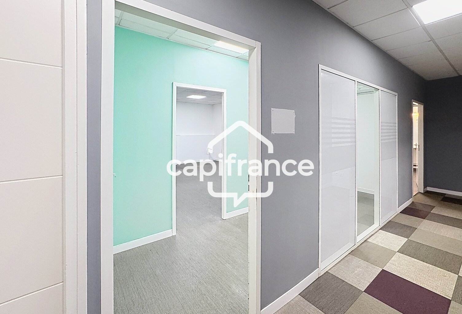 Local/bureau 48 m² A LOUER Moudong BAIE MAHAULT (971) — photo 1