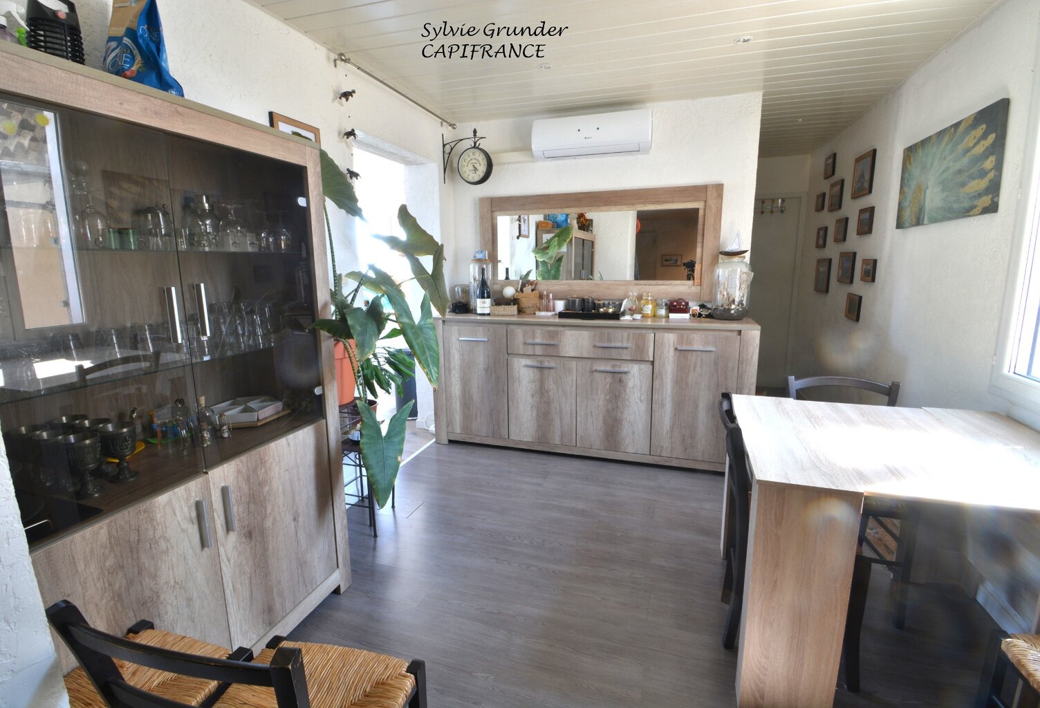Appartement à vendre Duplex plein de charme 2 chambres avec grand balcon SAINT SAVOURNIN (13) — photo 1