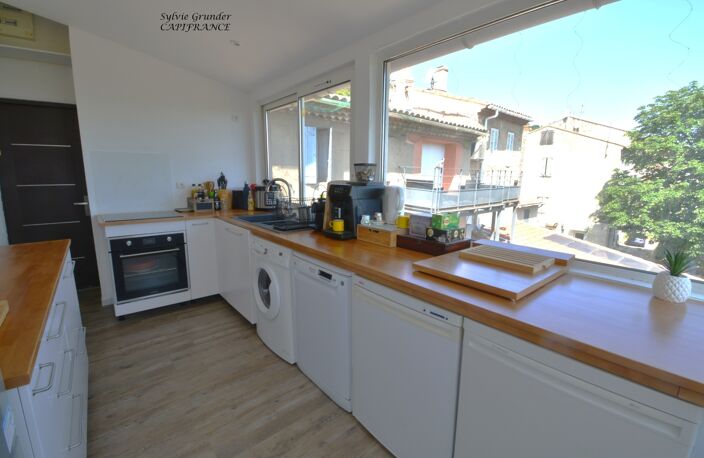 Appartement à vendre Duplex plein de charme 2 chambres avec grand balcon SAINT SAVOURNIN (13) — photo 2