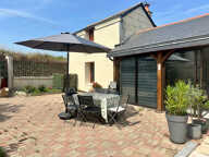 Saumur(49400) à 2,5km du coeur de ville, maison de 110m² entièrement restaurée - Garage - Jardin indépendant — photo 2