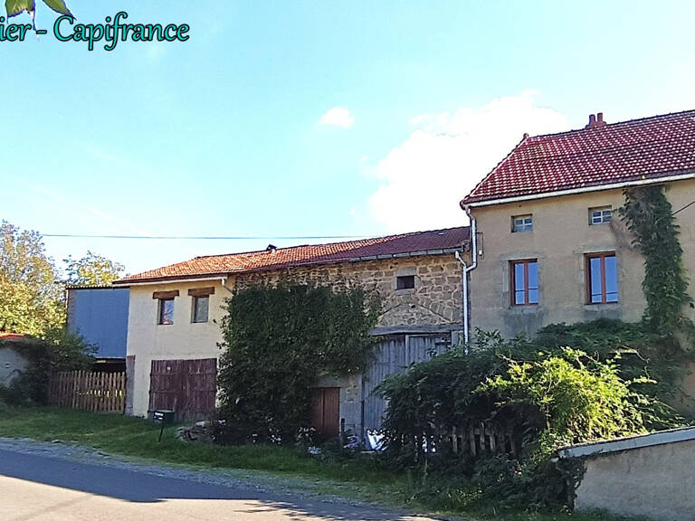 Corps de ferme à vendre 6 pièces - Atelier - Hangar - Dépendances - Terrain 1952 m2 à LACHAUX (63290) — photo 1