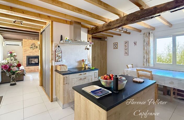 A VENDRE UN ANCIEN MOULIN, UNE VUE À 360° ET PRÈS DE 6 000 m² DE TERRAIN — photo 3