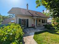 À vendre Maison 6 pièces LOISIN (74) Maison familiale avec piscine et dépendance – Secteur recherché aux portes de Genève — photo 2