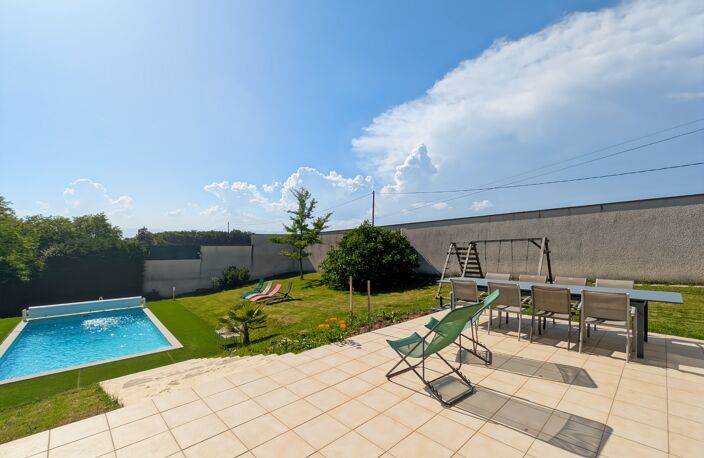 À vendre Maison 6 pièces LOISIN (74) Maison familiale avec piscine et dépendance – Secteur recherché aux portes de Genève — photo 3