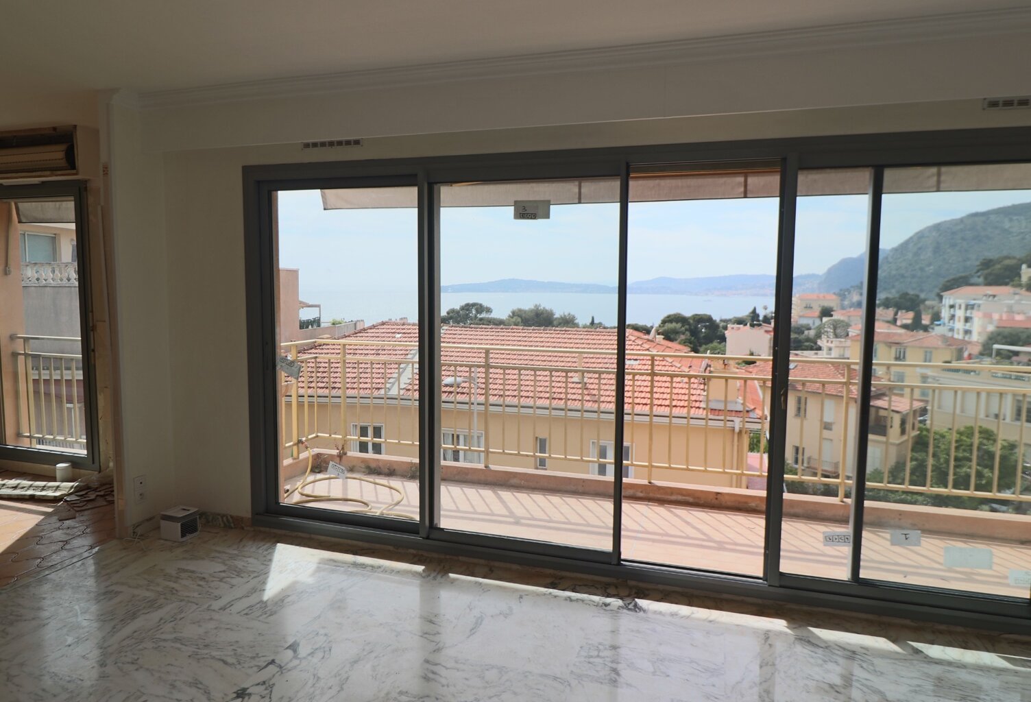 Appartement à vendre 4 pièces CAP D'AIL (06) — photo 1
