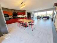 Maison à vendre 8 pièces et annexe avec 2 T2 SAINT ROMANS LES MELLE (79) — photo 2