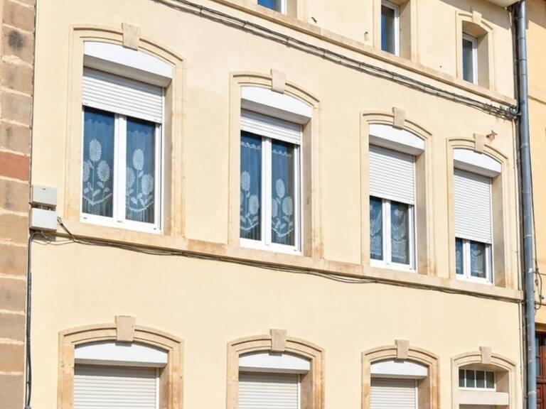 Dpt Vosges (88), à vendre RAMBERVILLERS immeuble T15 de 280 m2 à rénover en 5 ou 6 appartements avec cour — photo 1