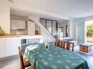 Versailles, A VENDRE MAISON RENOVEE  de 110 m2 au sol- 4 chambres- JARDIN- CALME et proximité des commodités — photo 3