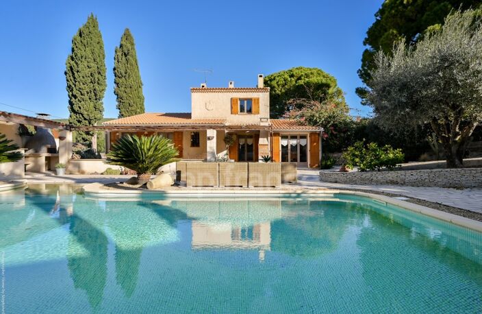 Maison à vendre 7 pièces CEYRESTE (13) piscine pool-house sur 1200 m2 de terrain — photo 3