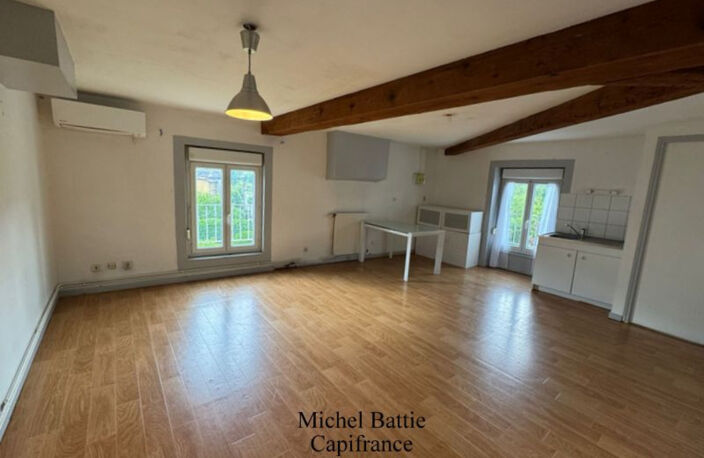Appartement lumineux 2 grandes pièces LA FOUILLOUSE — photo 2