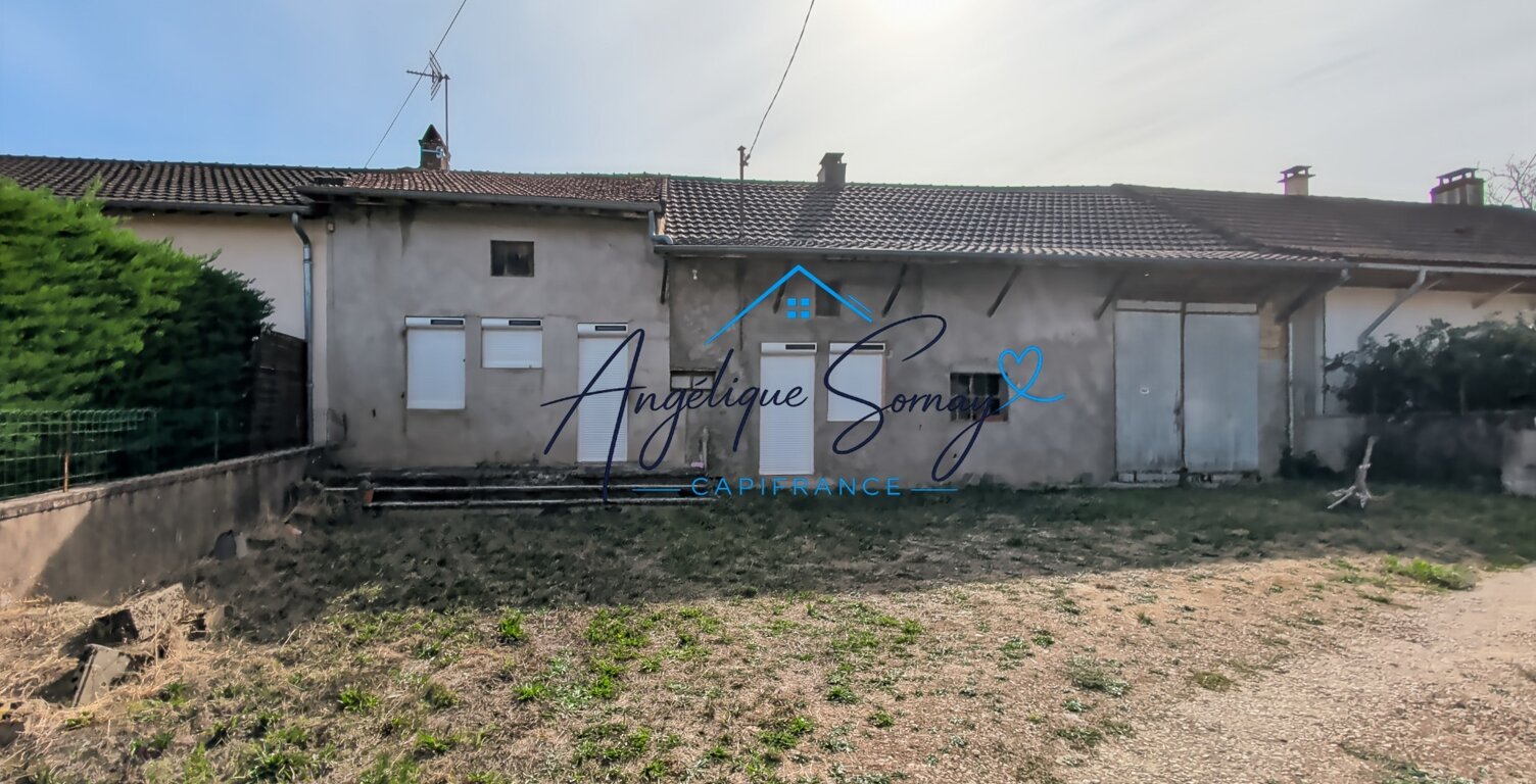 L’ABERGEMENT-DE-CUISERY – MAISON À RÉNOVER, GRANGE ET COMBLES SUR 1 646 m² DE TERRAIN — photo 1
