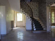 A vendre Corps de ferme à rénover entièrement proche BETZ(60)– Maison de maître de 450 m² -8 chambres -plusieurs bâtiments et terrain de 6 000 m² – Projet destiné à un professio — photo 2