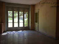 A vendre Corps de ferme à rénover entièrement proche BETZ(60)– Maison de maître de 450 m² -8 chambres -plusieurs bâtiments et terrain de 6 000 m² – Projet destiné à un professio — photo 3