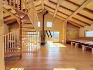 Chalet d’exception à proximité de Megève – Vue panoramique sur les Aravis et Crest-Voland — photo 2