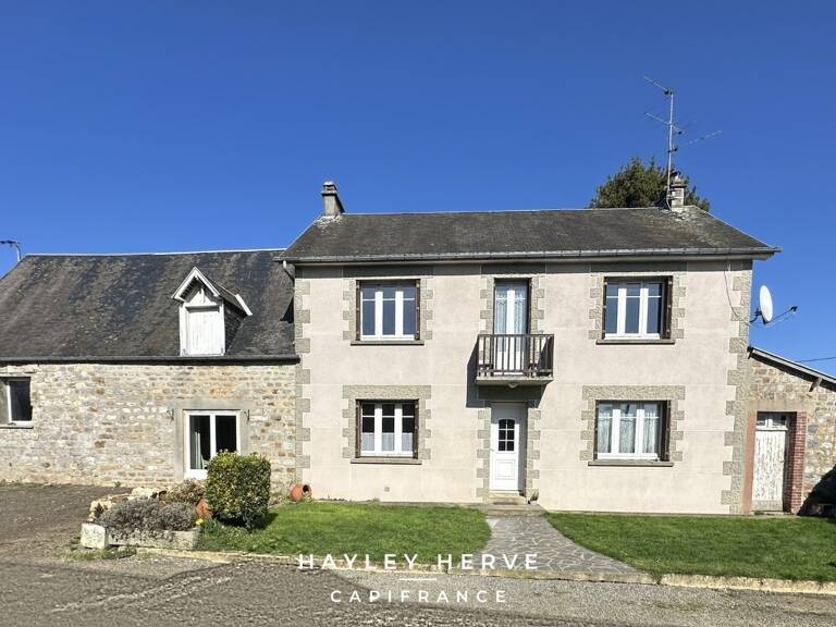 Maison individuelle avec 4 chambres, garage et terrain d'environ 2675 m² – Mortain LE NEUFBOURG (50) - Mortain — photo 1