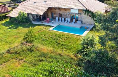 Maison à vendre 11 pièces proche de SAINT AMOUR (39) — photo du bien