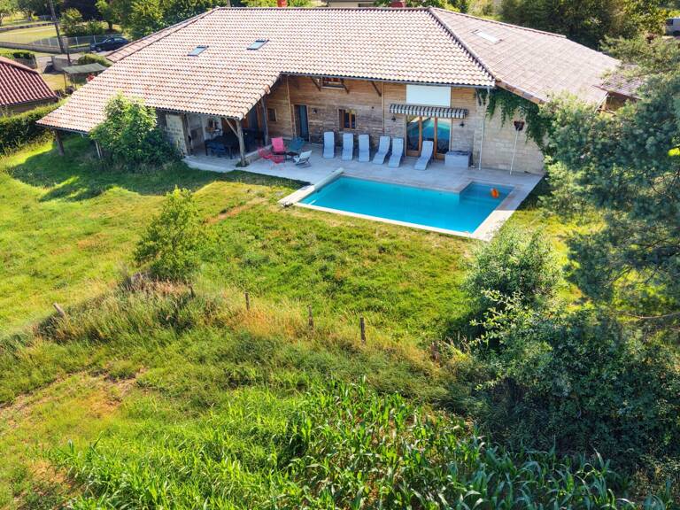 Maison à vendre 11 pièces proche de SAINT AMOUR (39) — photo 1