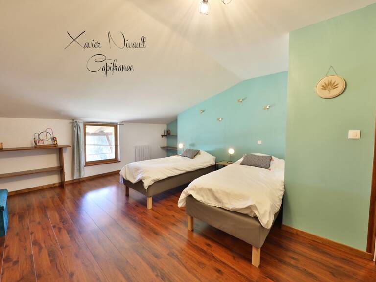 Maison à vendre 11 pièces proche de SAINT AMOUR (39) — photo 1