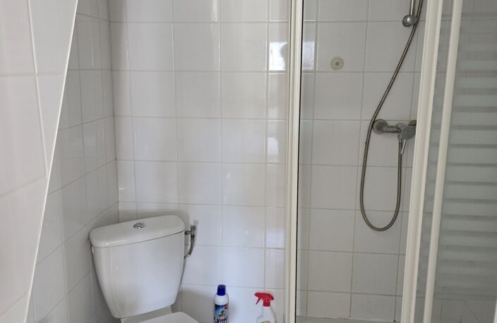 A louer, studio de 24 m2 square RAMEAU à Lille à 300m de l'université catholique de Lille — photo 4
