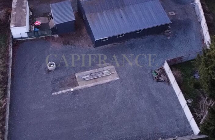 Local Artisanal 140m² + Terrain 700m² - Accès RN12 & Proche Fournisseurs à louer PLOUISY (22) — photo 2
