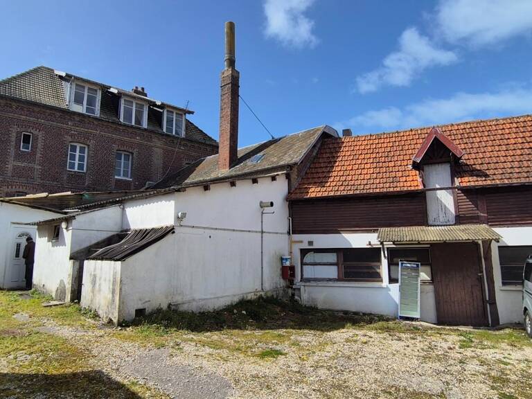 DIEPPE – Ensemble immobilier à réhabiliter – potentiel 4/5 logements + 4 garages — photo 1