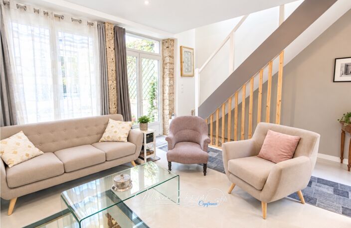 Maison de ville atypique et lumineuse avec cour privative à Nancy (54000) — photo 2