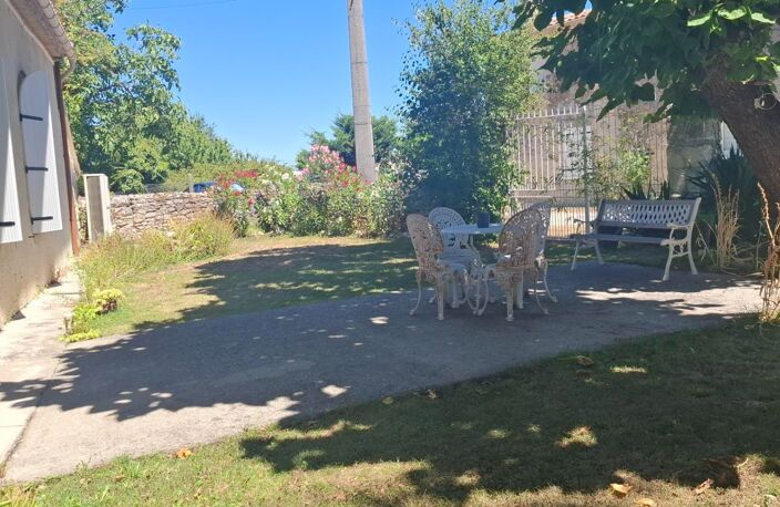Maison à vendre 4 pièces SAINT ESTEPHE (33) — photo 2